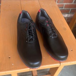 Brand new Black hydro lite  golf shoes